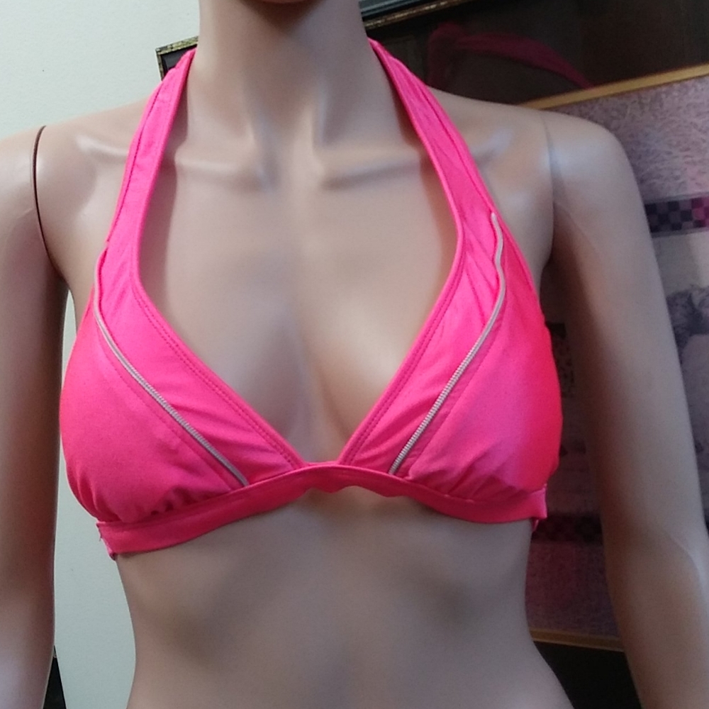 Split bikini Top